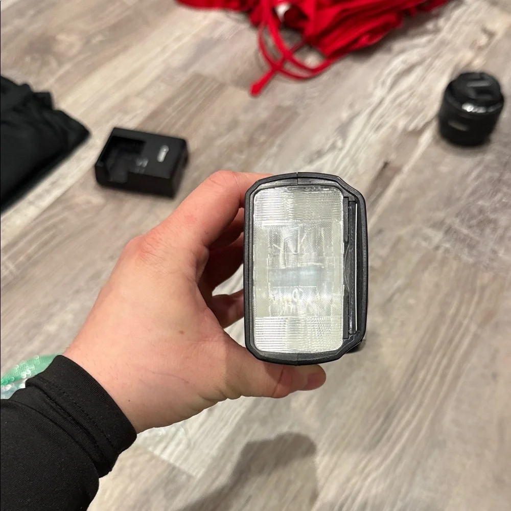 Black On-Camera Flash for DSLR & Mirrorless